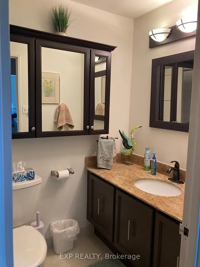 Additional image 5 of 5250 Lakeshore Rd Unit 104