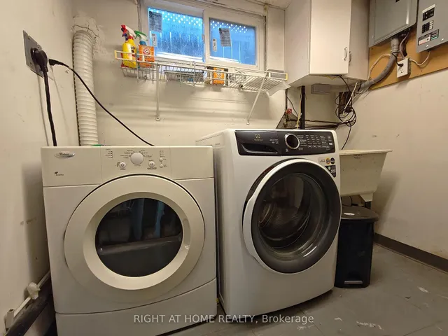 Additional image 23 of 182 mcnicoll Ave