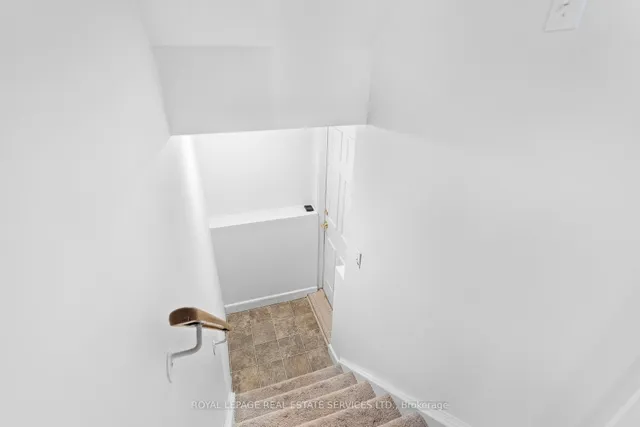 Additional image 27 of 1504 Kenilworth Cres