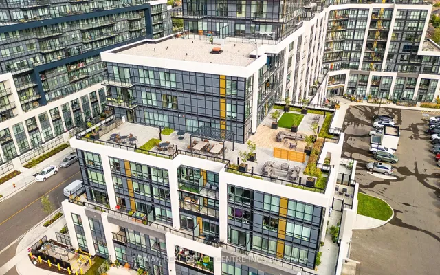 Additional image 36 of 405 Dundas St Unit 813