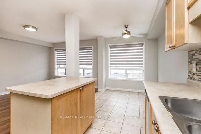 Additional image 22 of 31 DECKER Hllw