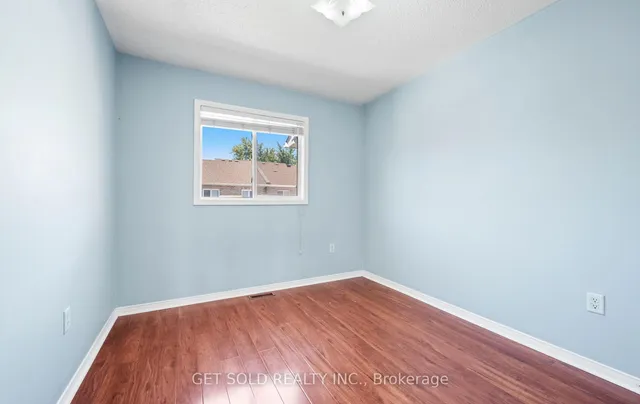 Additional image 30 of 16 Mare Cres