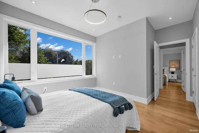 Additional image 33 of 4 Westbourne Ave