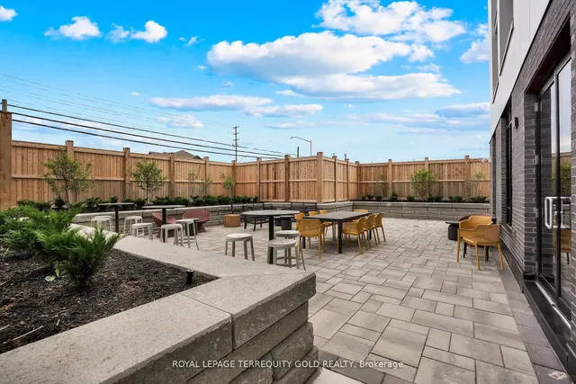 Additional image 23 of 1440 Clarriage Crt Unit 518