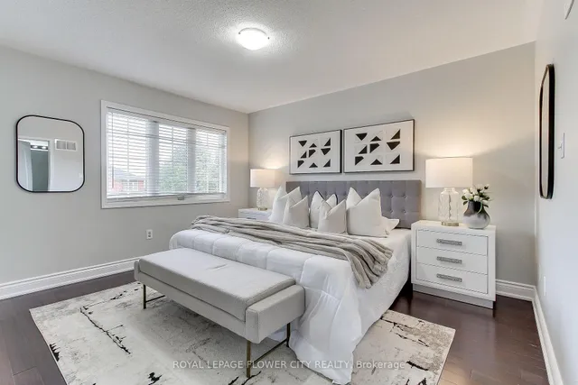 Additional image 24 of 6 Studebaker Tr