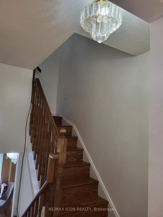 Additional image 28 of 351 Trudelle St