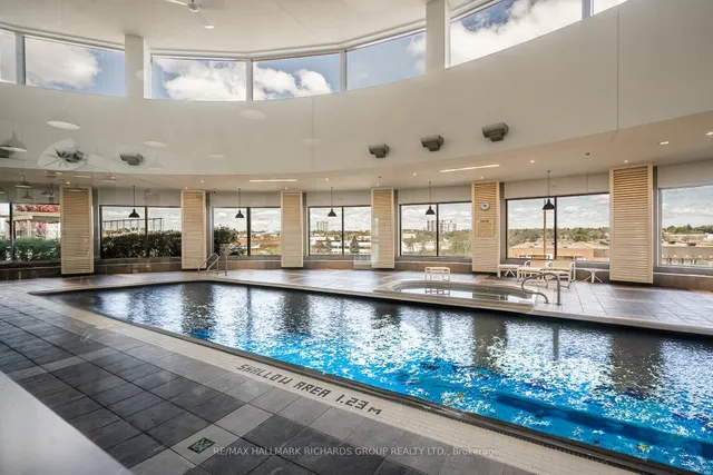 Additional image 15 of 38 Lee Centre Dr Unit 811