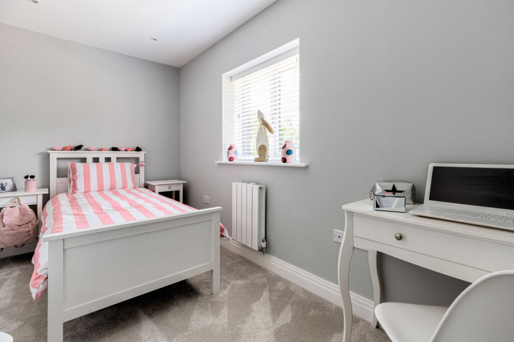 Additional image 15 of Oaklands Lane, Smallford, St. Albans, Hertfordshire, AL4