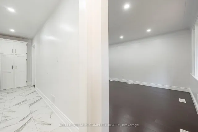 Additional image 8 of 1392 Royal Dr