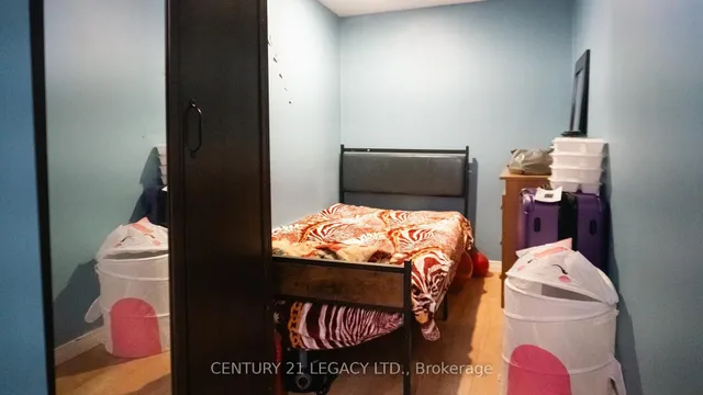 Additional image 22 of 25 Revelstoke Pl