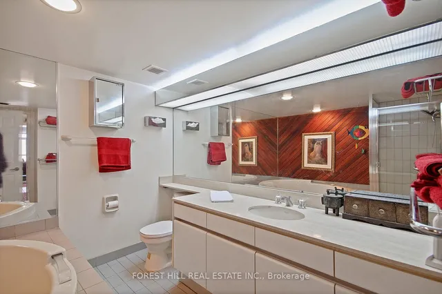 Additional image 25 of 130 Carlton St Unit 1101