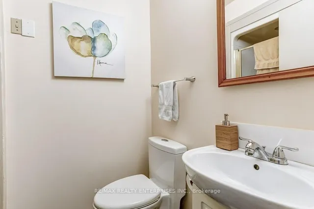 Additional image 10 of 1231 Kingsmead Cres