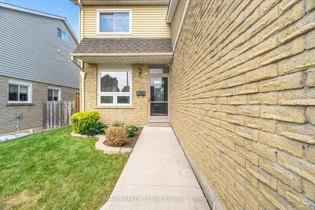 Additional image 3 of 12 Sparklett Cres