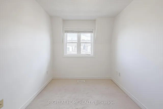 Additional image 16 of 760 Lawrence Ave Unit 78