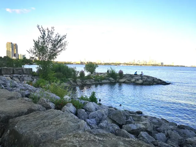 Additional image 31 of 58 Marine Parade Dr Unit 1101