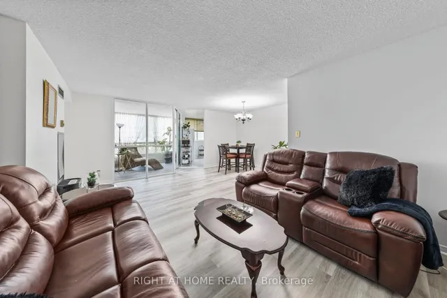 Additional image 13 of 1665 Victoria Park Ave Unit 206