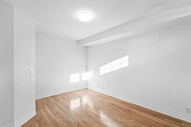 Additional image 40 of 45 Algarve Cres