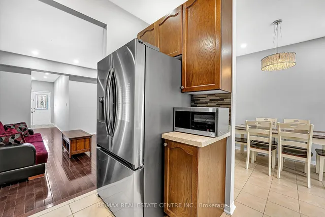 Additional image 14 of 245 Checkerberry Cres