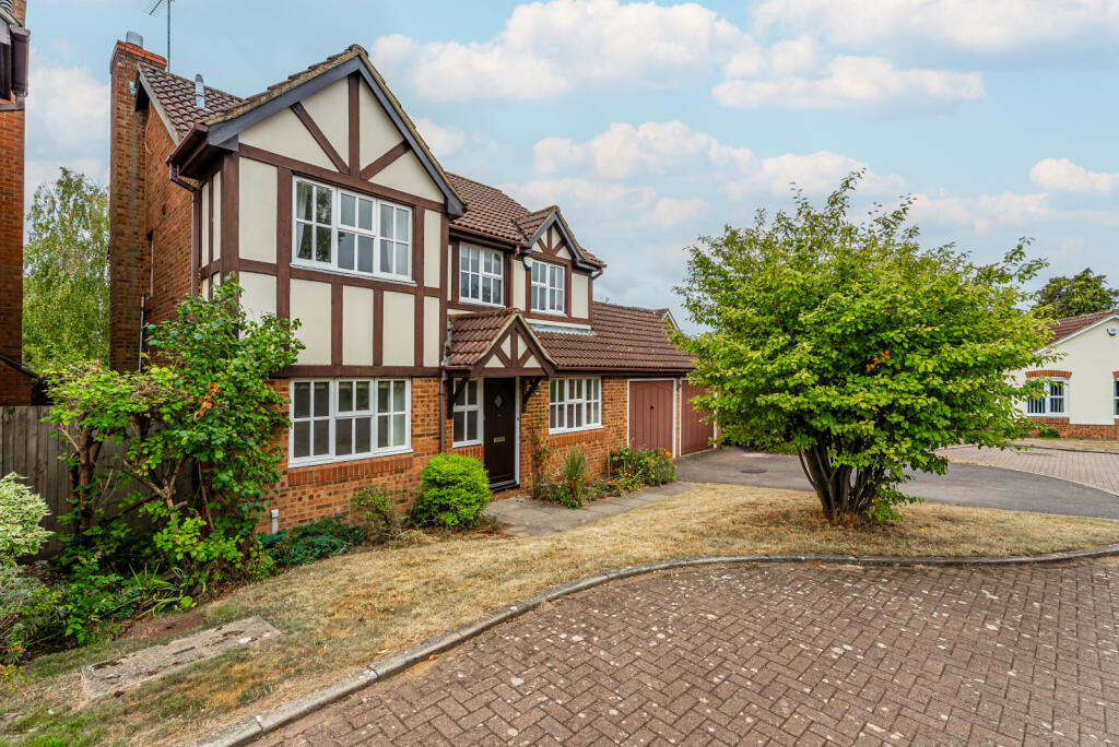 Property image for Horsemans Ride, St. Albans, Hertfordshire, AL2