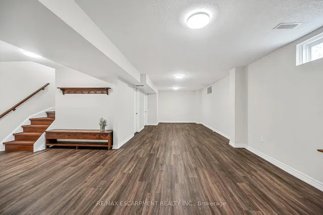 Additional image 39 of 99 Panabaker Dr Unit 8