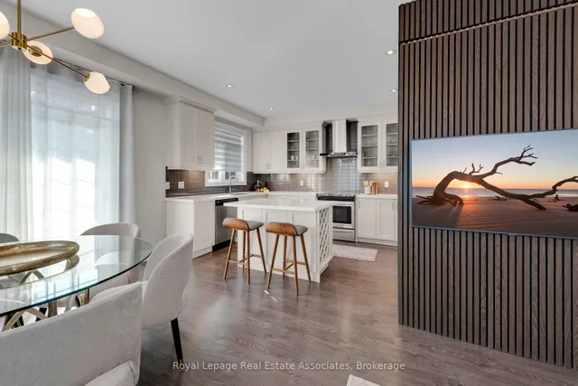 Additional image 16 of 3040 Eberly woods Dr