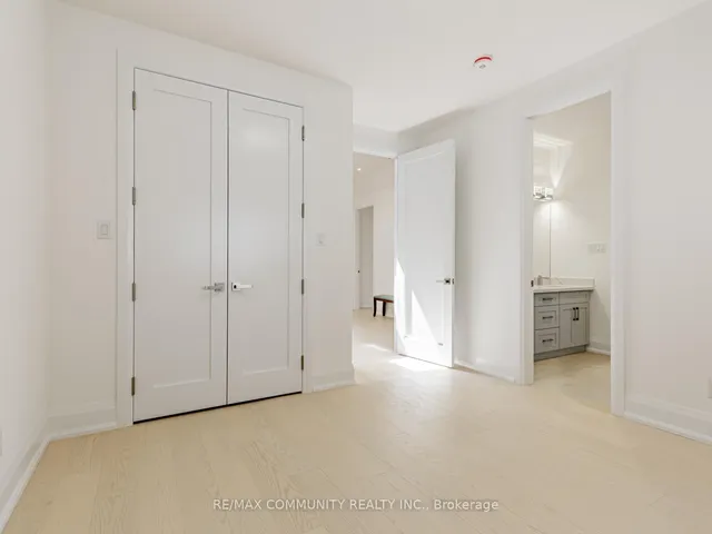 Additional image 27 of 43 Sugarbush Sq