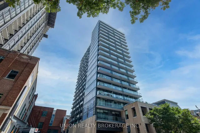 105 George St Unit 405