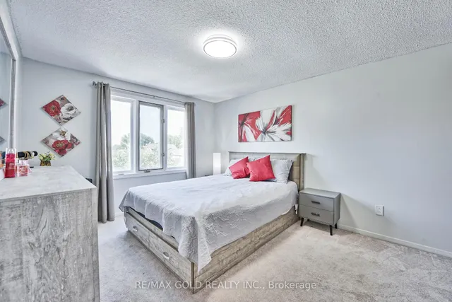 Additional image 30 of 54 Nottawasaga Cres