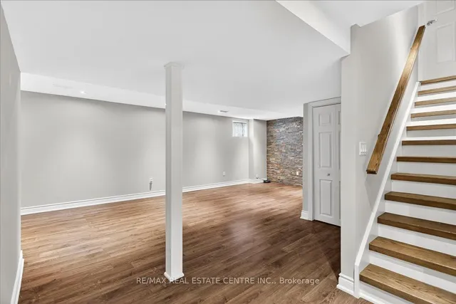 Additional image 40 of 980 Clark Blvd