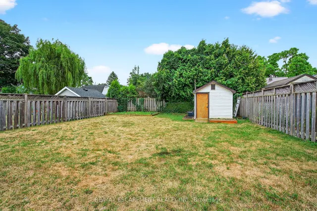 Additional image 30 of 15 Donald Ave