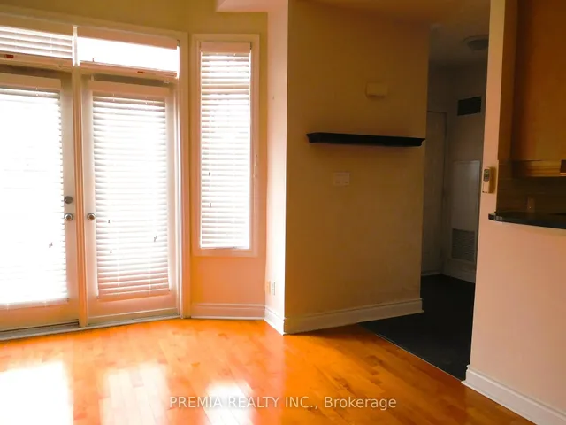 Additional image 7 of 3 Rean Dr Unit TH3