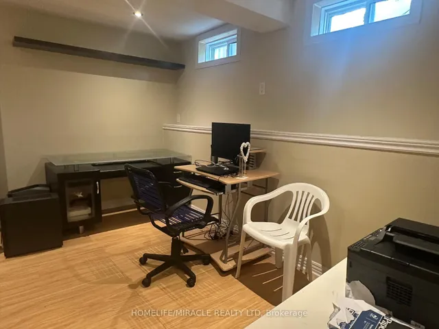 Additional image 31 of 80 Sweetwood Circ