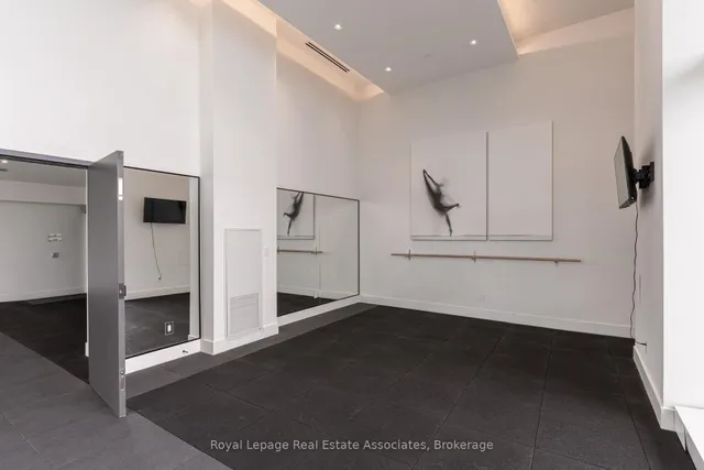 Additional image 34 of 2481 Taunton Rd Unit 607