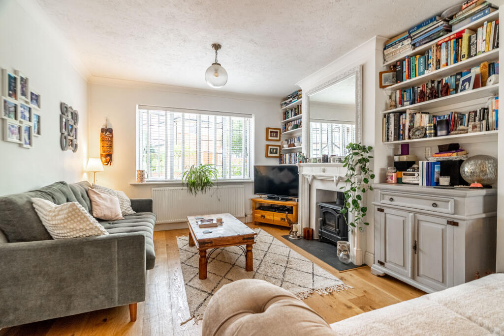 Additional image 2 of Queens Crescent, St. Albans, Hertfordshire, AL4