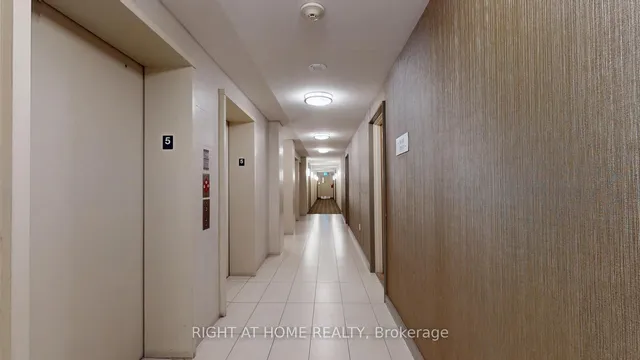 Additional image 32 of 215 Queen St Unit 509