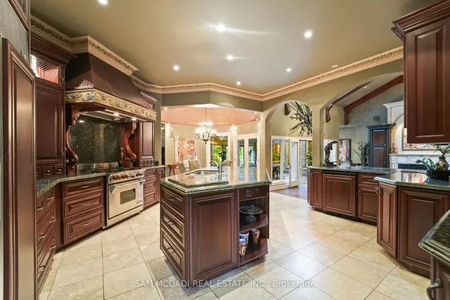 Additional image 11 of 10140 Pineview Tr