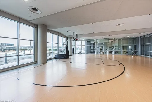 Additional image 31 of 2081 Fairview St Unit 2001