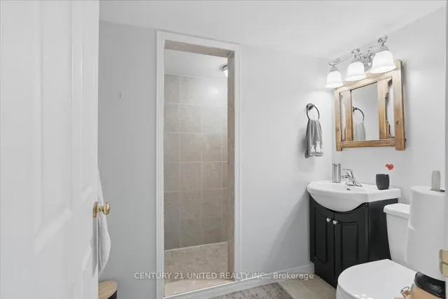 Additional image 37 of 58 Heathcliffe Sq Unit 58