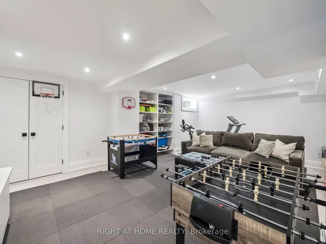 Additional image 34 of 12 Millbank Ave