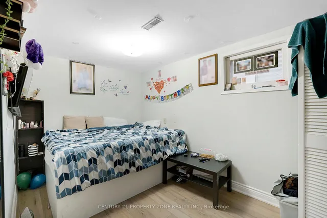 Additional image 30 of 29 Finchley Cres