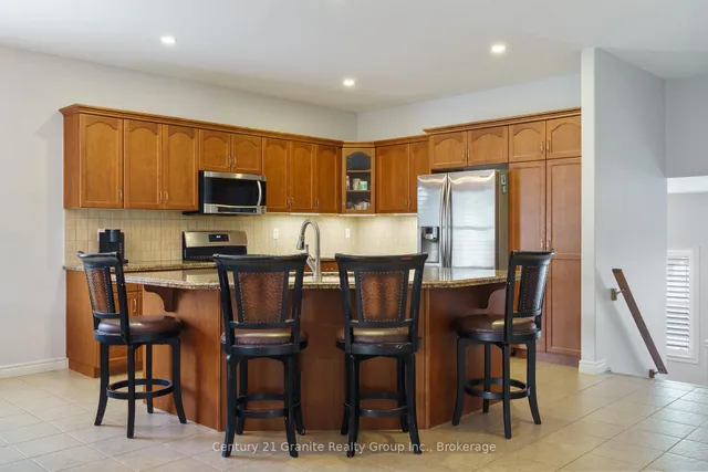 Additional image 10 of 66 Magnificent Way