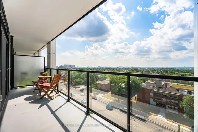 Additional image 20 of 50 George Butchart Dr Unit 723