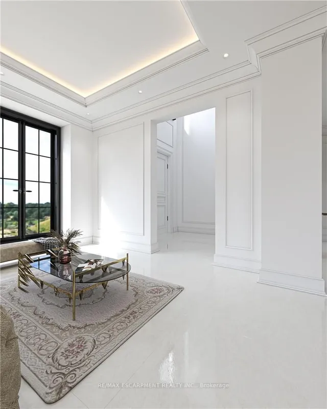 Additional image 10 of 49 Roselawn Ave