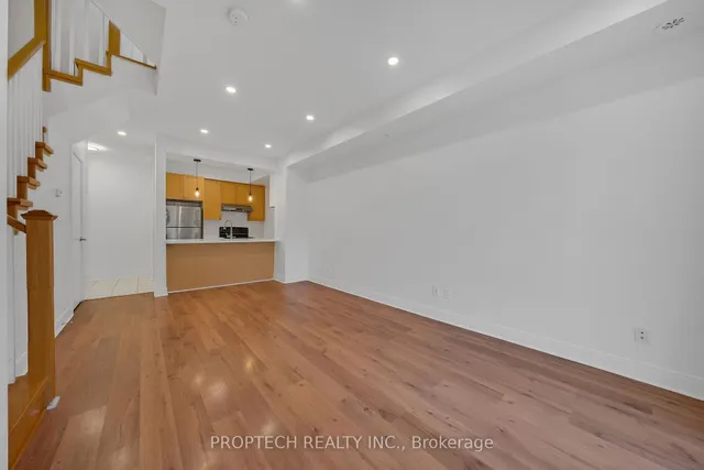 Additional image 6 of 295 Village Green Sq Unit 67