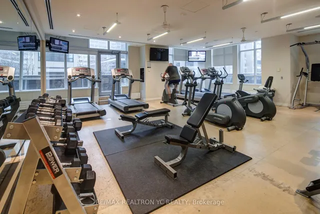 Additional image 24 of 2191 Yonge St Unit 1103