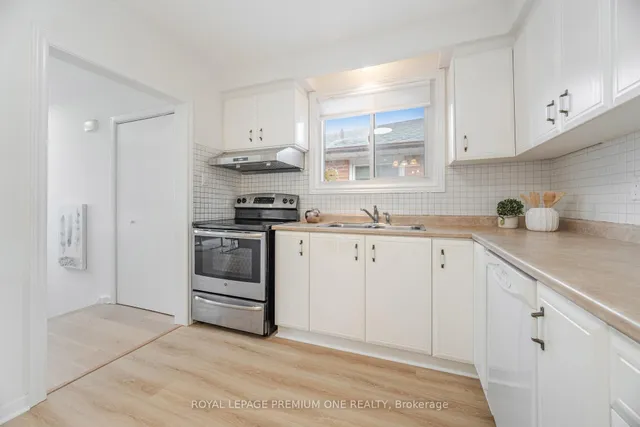 Additional image 26 of 16 Reiber Cres