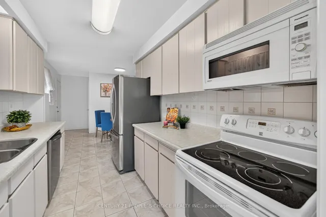 Additional image 14 of 3404 Monica Dr