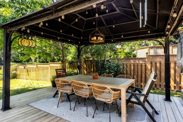 Additional image 38 of 2292 Eighth Line