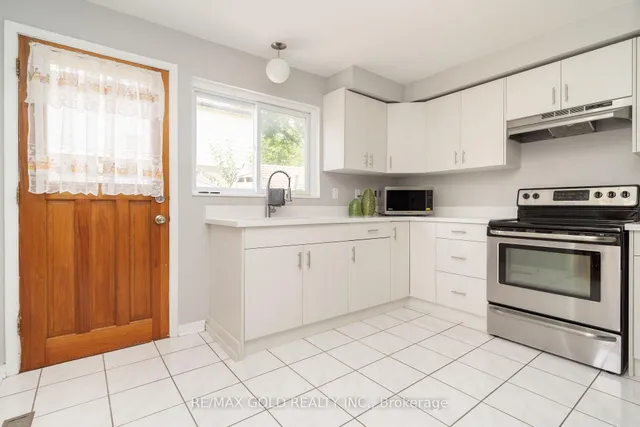 Additional image 17 of 66 Danesbury Cres