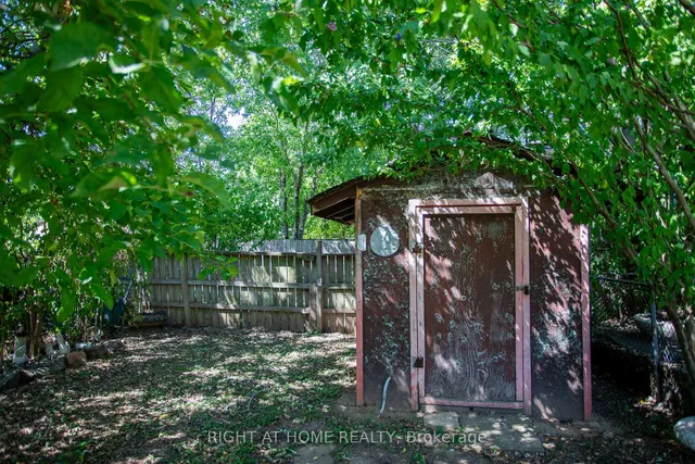 Additional image 27 of 11 Robins Ave